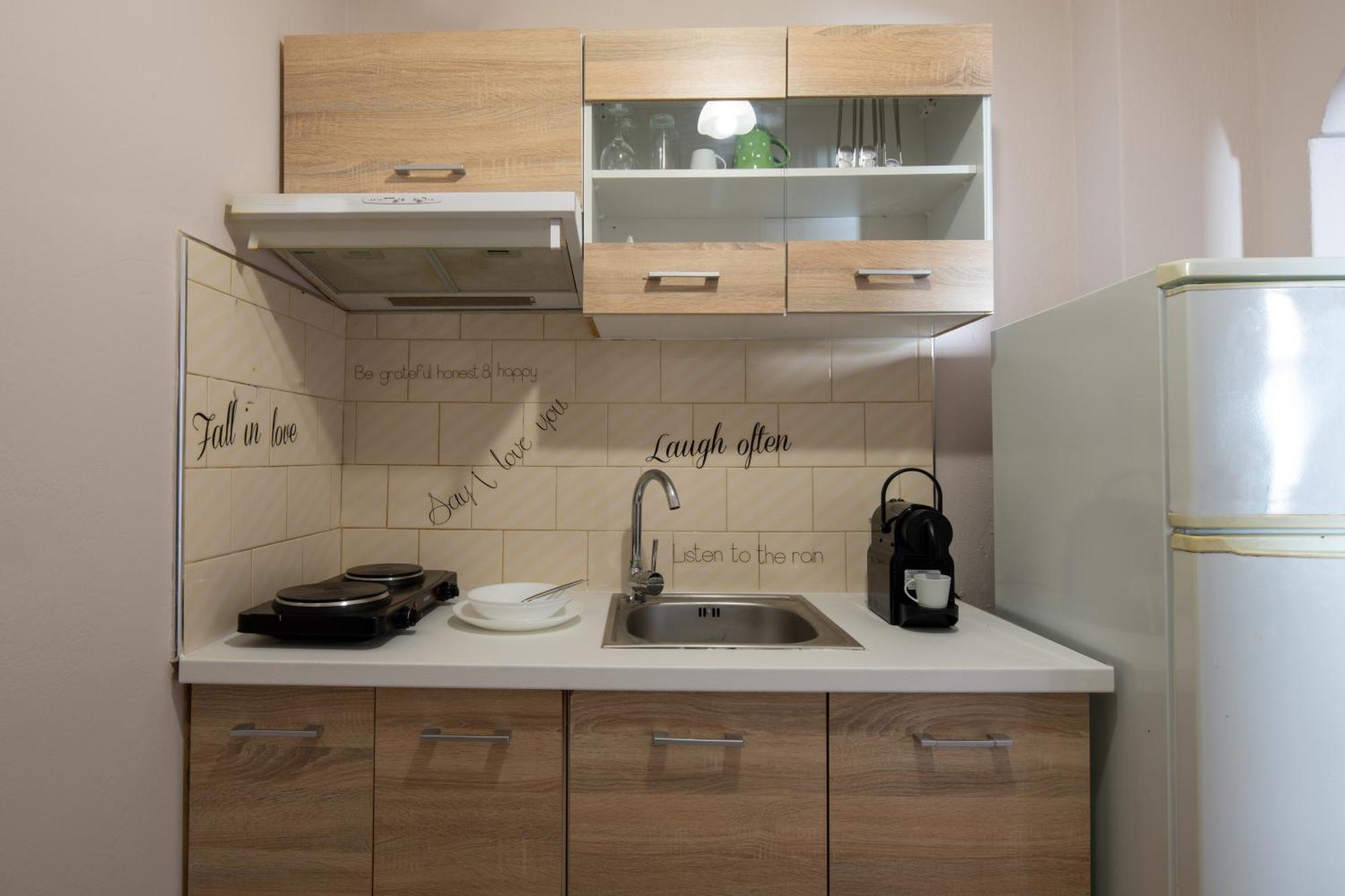 사르티 House Giota 아파트 외부 사진